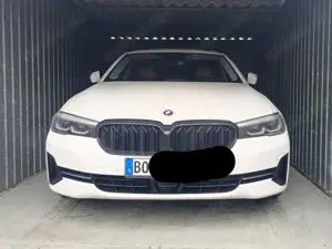 BMW 520 520d Touring Aut. Luxury Line