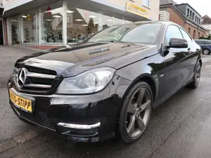 Mercedes-Benz C 180 Coupe Edition C AMG NAVI TEMP RFK SD XENON