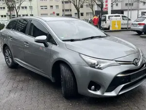 Toyota Avensis Edition-S