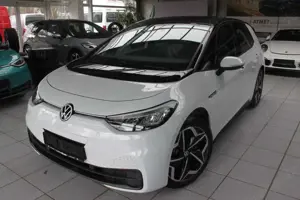 Volkswagen ID.3 PRO/PERF/AHK/KAME/ACC/STZHZ/ALU/NAVI/APP