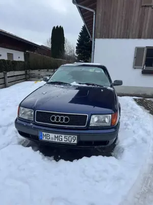 Audi 100