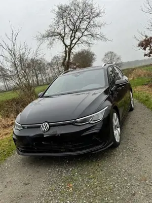 Volkswagen Golf Variant R-Line ACC AHK Apple-Car VollDigi.-Instrument