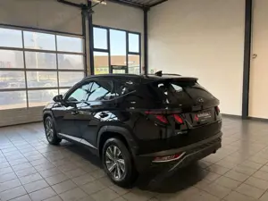 Hyundai TUCSON 1.6 T-GDI Select  Mild-Hybrid|Navi|Kamera Bild 4