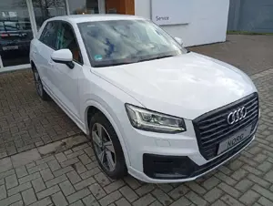 Audi Q2 Audi Q2 35 TDI sport AHK Bild 3