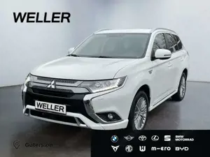Mitsubishi Outlander 2.4 4WD Plug-In Hybrid *CAM*SHZ*Keyless*