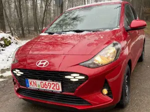Hyundai i10 Navi,Cam,Sitz+LenkHeiz,Temp, versch Farben Lager
