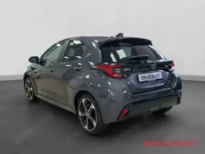 Toyota Yaris 1.5 Hybrid Style Bild 3
