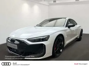 Audi e-tron performance Pano Carbon Camouflage HUD RS-Designpa