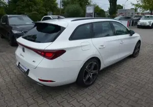 SEAT Leon Sportstourer FR Plus 2.0 TSI (190 PS) DSG Bild 4