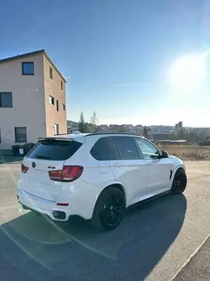 BMW X5 xDrive 40 d M Performance Bild 3