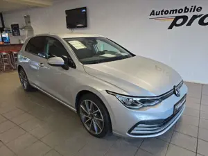 Volkswagen Golf VIII 1.5 TSI Lim. Life NAVI ACC