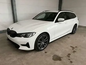 BMW 320 d Touring Sport Line+AHK+Live Cockpit+1.Hd