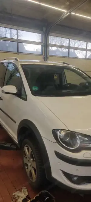 Volkswagen Cross Touran Touran 1.4 TSI DSG Cross