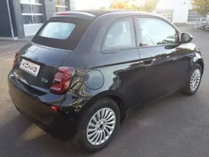 Fiat 500e Base Cabrio 42kWh KLIMA*CARPLAY*TEMPOMAT Bild 5