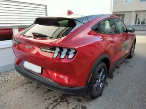 Ford Mustang Mach-E Basis Bild 4