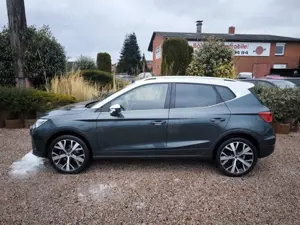 SEAT Arona 1.0TSI  DSG Xperience *Navi,LED,VC,APP,SHZ,Alu18* Bild 3