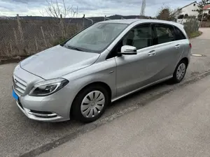 Mercedes-Benz B 200 Blue Efficiency Bild 2