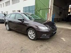 SEAT Leon 1.6 TDI ST Style*Navi*Kamera*2.Hand*DSG