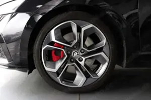 Skoda Octavia 2.0 TSI RS Plus (180kW/245PS) Klima Navi Bild 2