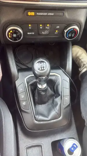 Ford Focus Eco Blue Bild 3