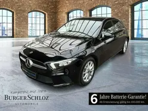 Mercedes-Benz A 250 e  AUT Kam. KlimaA LED LM Navi PDC ParkAss