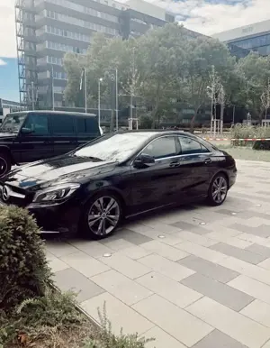 Mercedes-Benz 180 CLA 180 URBAN