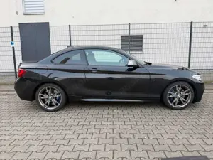 BMW 235 i xDrive Coupé Bild 2