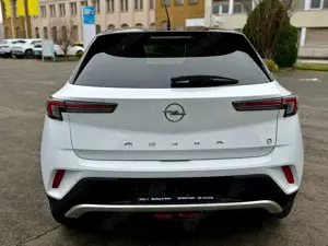 Opel Mokka-E e Ultimate Bild 4