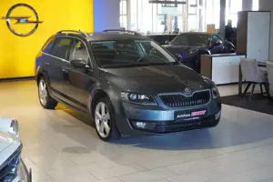 Skoda Octavia Style |Xenon|Navi|CarPlay|PDC|