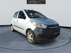 Hyundai i10 5 Türig 1. Hand 90.000km Klima