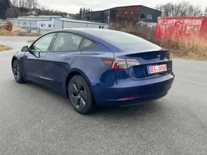 Tesla Model 3 Bild 3