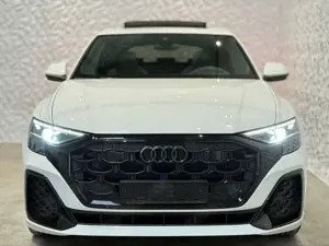 Audi Q8 50 TDI quattro tiptronic S Line Bild 2