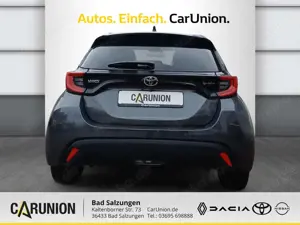 Toyota Yaris 1,5 l Hybrid Teamplayer Safety Comf. Paket Bild 5