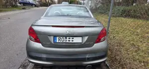 Peugeot 207 Bild 2