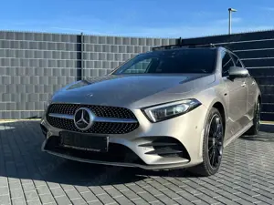 Mercedes-Benz A 250 e 8G*AMG*PANO*BURM*DISTR*MEMORY*STHZ*KEYLES