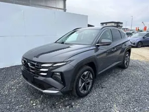 Hyundai TUCSON PREMIUM AUT ACC El.HECKKLAPPE NAVI RFK 1.6 T-GD...