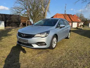 Opel Astra Sports Tourer Basis Start/Stop