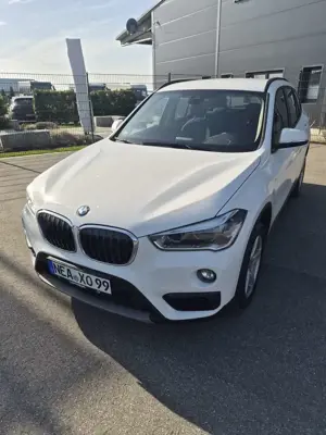 BMW X1 sDrive18d Aut. Sport Line Bild 2