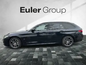 BMW 540 i xDr Tour M-Sport Leder  Memory HarmanKardon Bild 2
