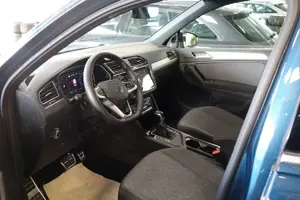 Volkswagen Tiguan Move +Panorama+Sport-Paket+IQDrive+RFK+Matrix LED+ Bild 5