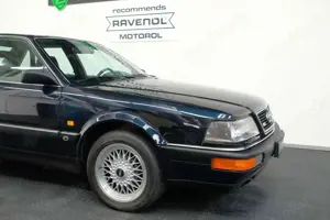 Audi V8 4.2 quattro/LEDER/KLIMAAUTOMATIK/SAMMLER Bild 2