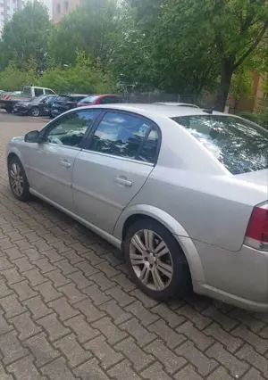 Opel Vectra Bild 4