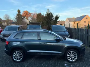 Skoda Karoq Style 4x4 LED/DAB/ACC/digit.Kombi. Bild 5