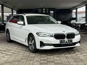 BMW 520 d xDrive Touring Facelift*Leder*Live*DAB*Wlan