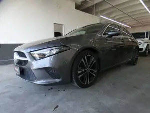 Mercedes-Benz A 180 LIM URBAN PROGRESSIVE*LED*MBUX*AMBIENTE Bild 3