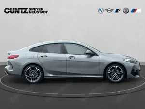 BMW 218 i M Sport Driving Assist. HiFi Komfortzugang LED Bild 4
