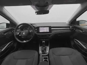 Skoda Fabia Style 1.0 TSI DSG *LED*ACC*PDC*LANE*8-fach Bild 4