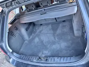 BMW 320 320d DPF Touring Bild 4
