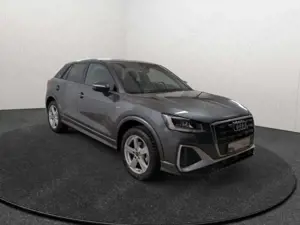 Audi Q2 35TFSI S tronic S line LED AHK Navi SHZ Rear View Bild 3
