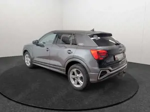 Audi Q2 35TFSI S tronic S line LED AHK Navi SHZ Rear View Bild 4